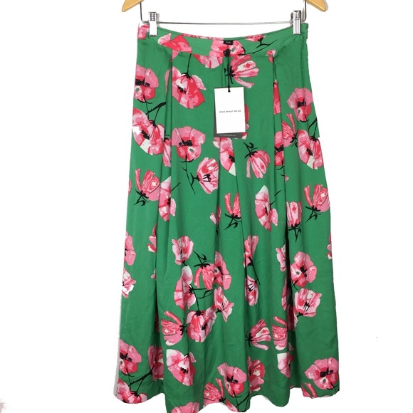 Who What Wear Dresses & Skirts - NWT Who what wear floral swing midi tea skirt